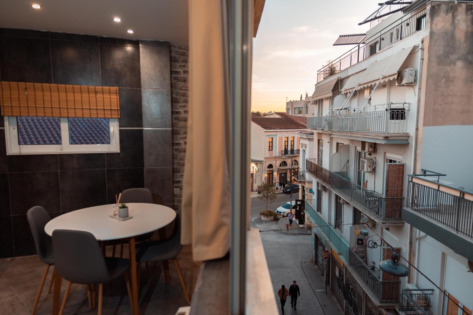 Parthenon Portrait Apartments Atena Exterior foto